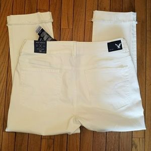 AEO Artist Crop Low Rise